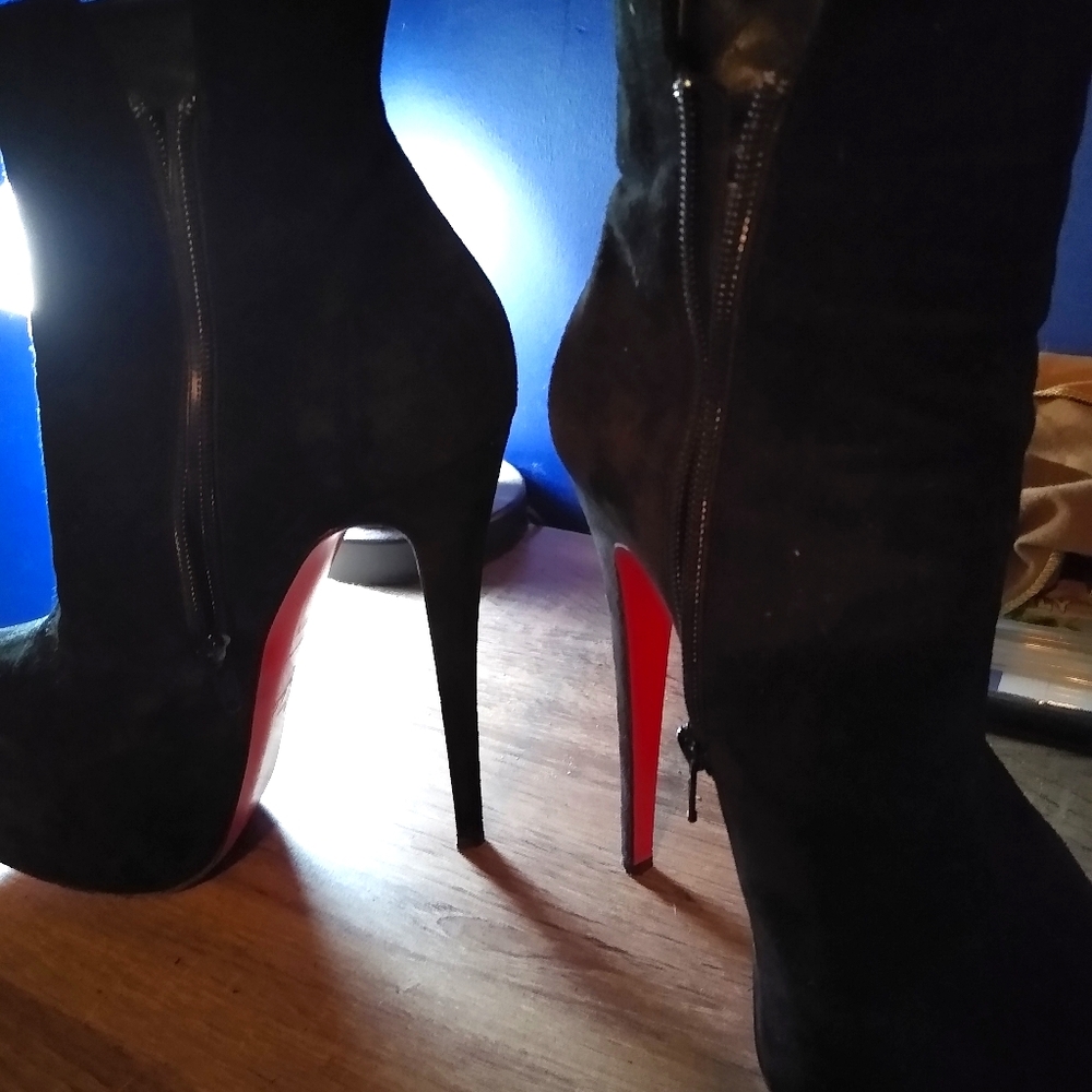 Christian Louboutin Daf Booty